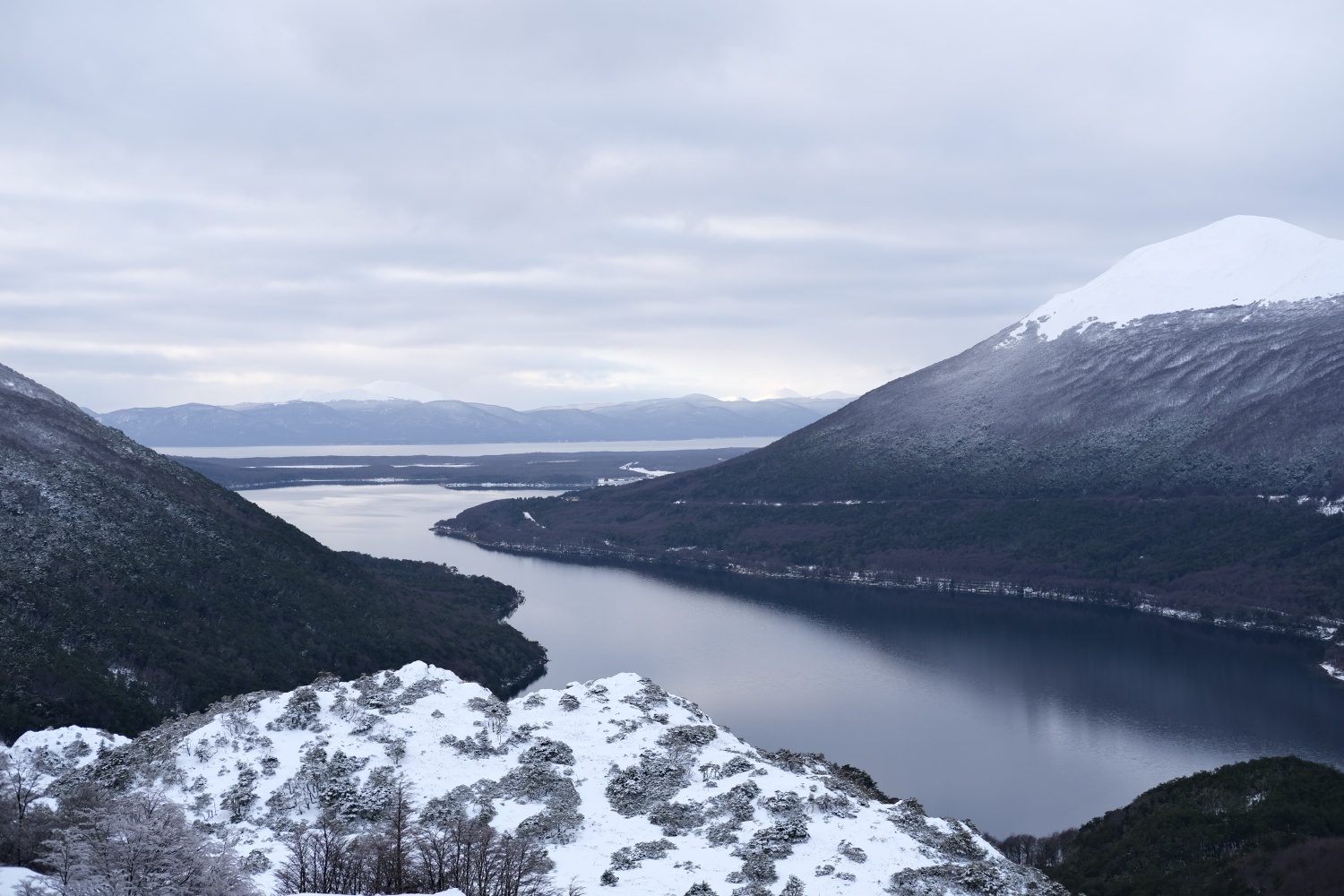 This is the view from the Paso Garibaldi, between Ushuaia and Tolhuin. You can see Fagnano Lake!