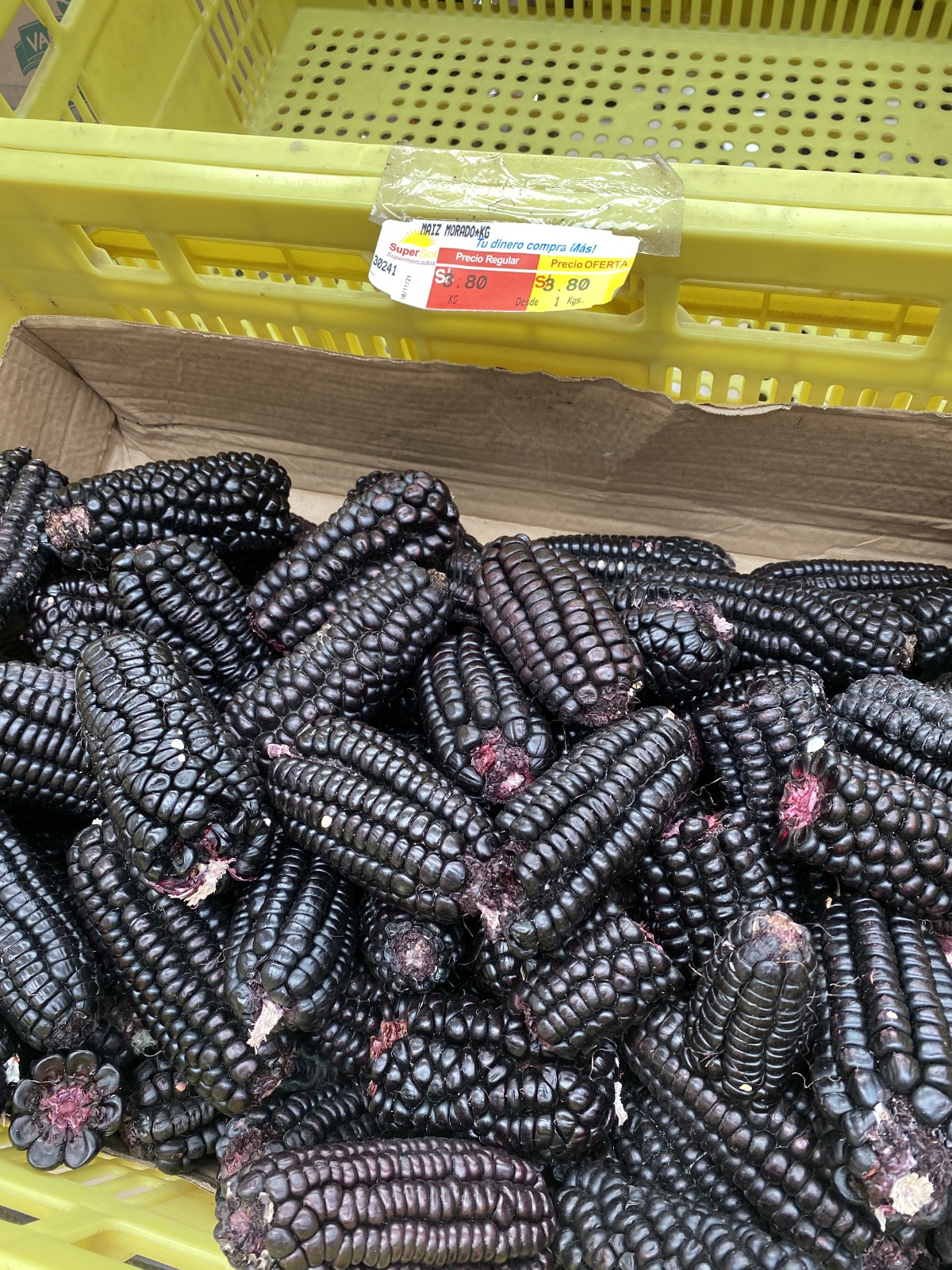 Have I already mentioned that I love going to the markets or groceries when we travel? It gives me joy to see how different things are per place! Say hello to this maiz morado (purple)!