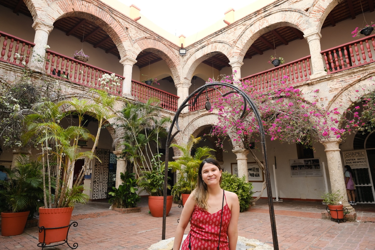 There was a beautiful courtyard in the middle. Which I'm sure was the safest place in town several times in Cartagena's history.