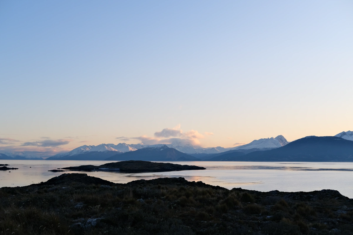 We spent about 25 minutes here, which was more than enough because it was already night time and even more freezing!
