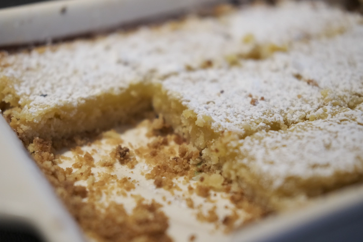 I was craving for lemon squares, so I made some!