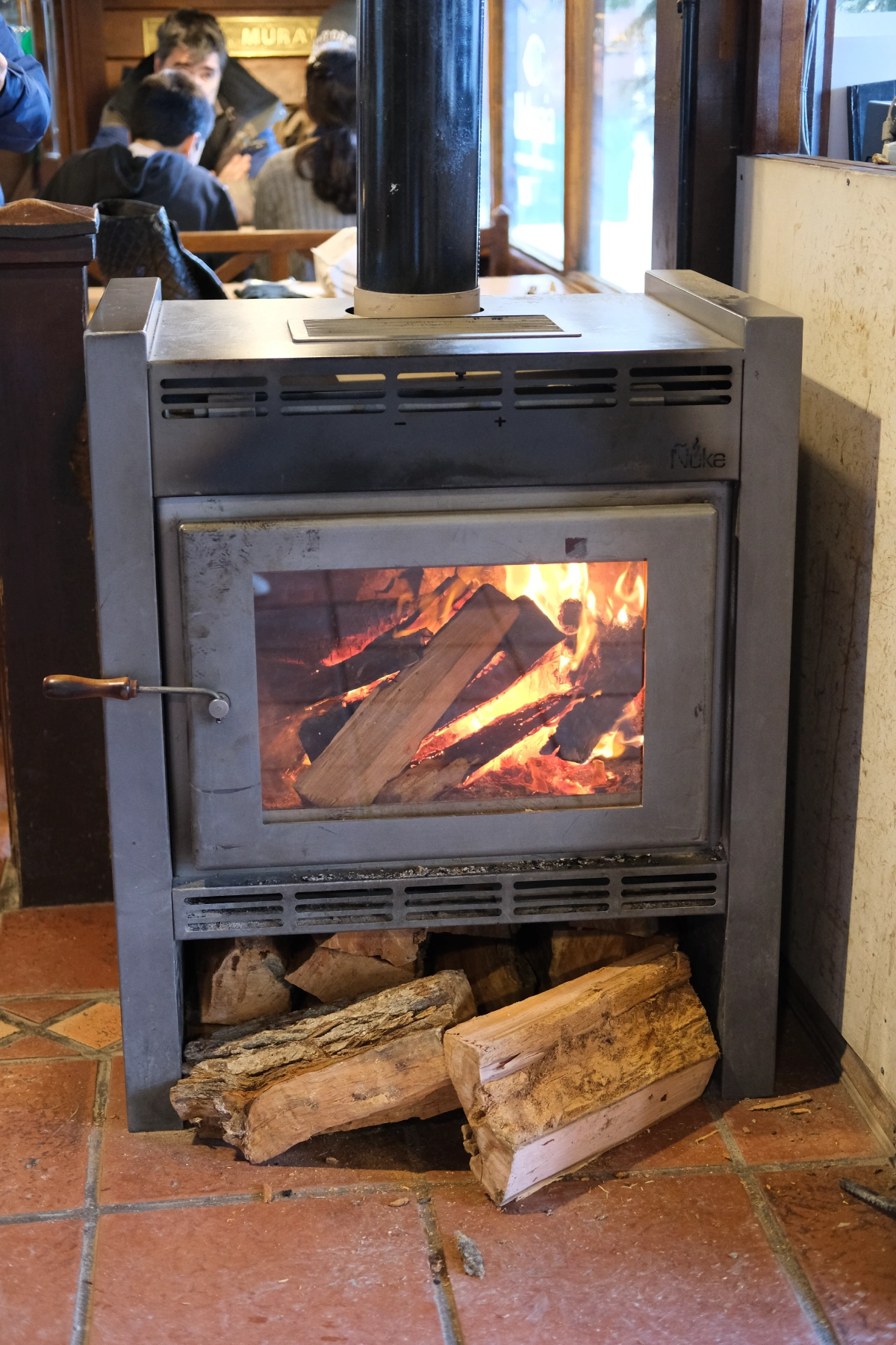 I tried warming my hands on this to no avail, it was too cold