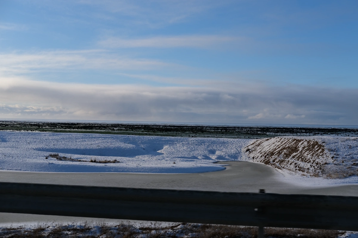 We were heading to San Sebastian, a 4 hour drive from Ushuaia. You would see the South Atlantic in the horizon