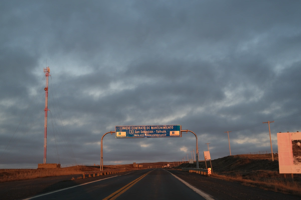 A total of 10 hours for this Patagonian roadtrip! Can't believe how amazing it is that Alex drove through this part of the world