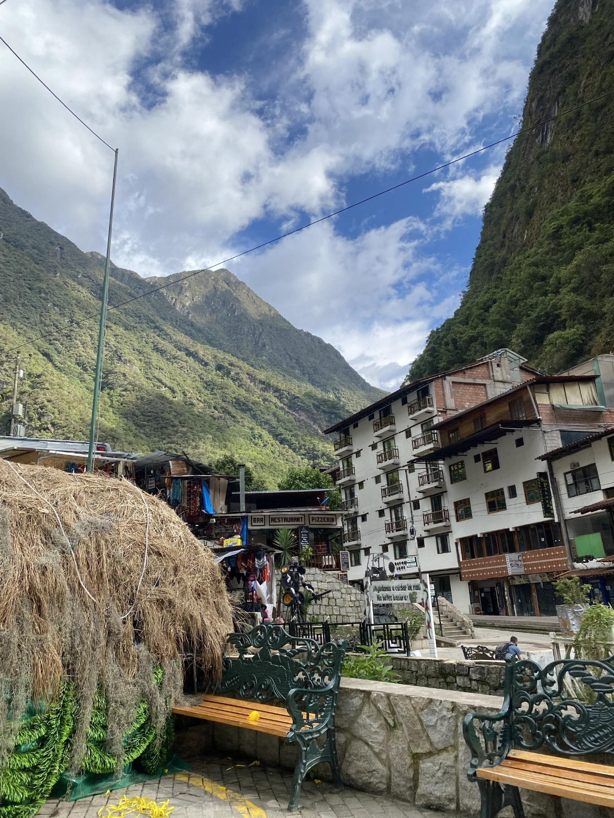 We were so tired from exploring Machu Picchu, we were so thankful to be in an airconditioned bus going back into Aguas Calientes