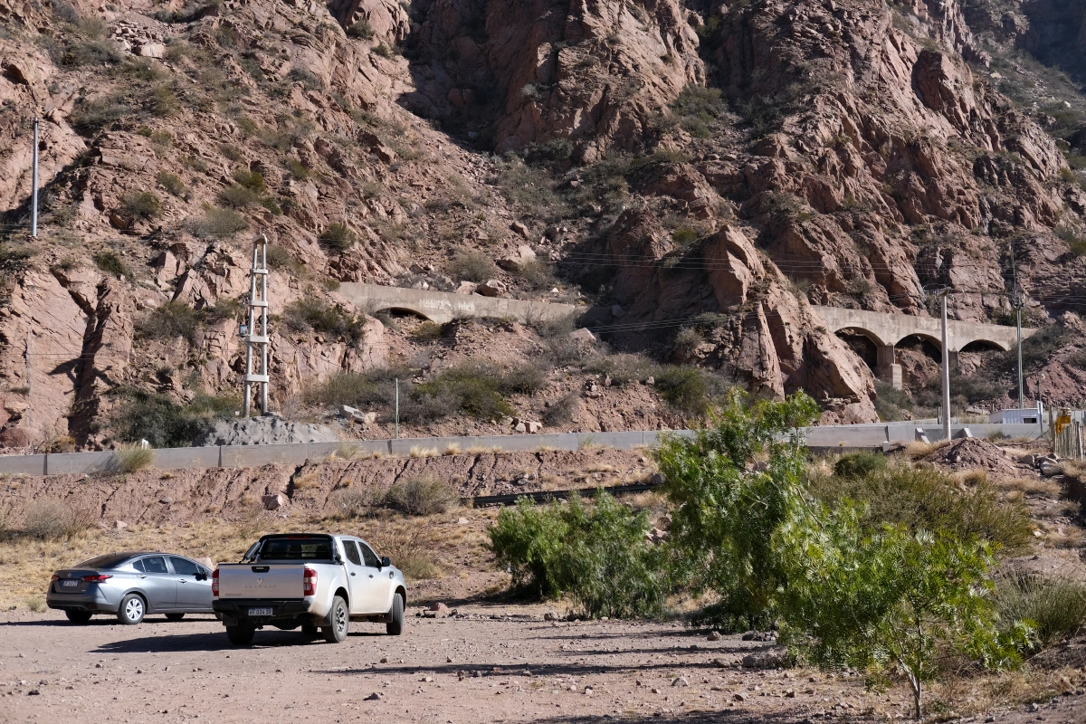 Good thing we pushed through the driving, or else we wouldn't have seen the actual dam!