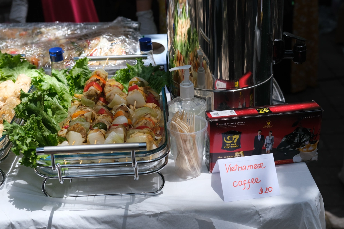 Vietnamese coffee for 20 Mex!