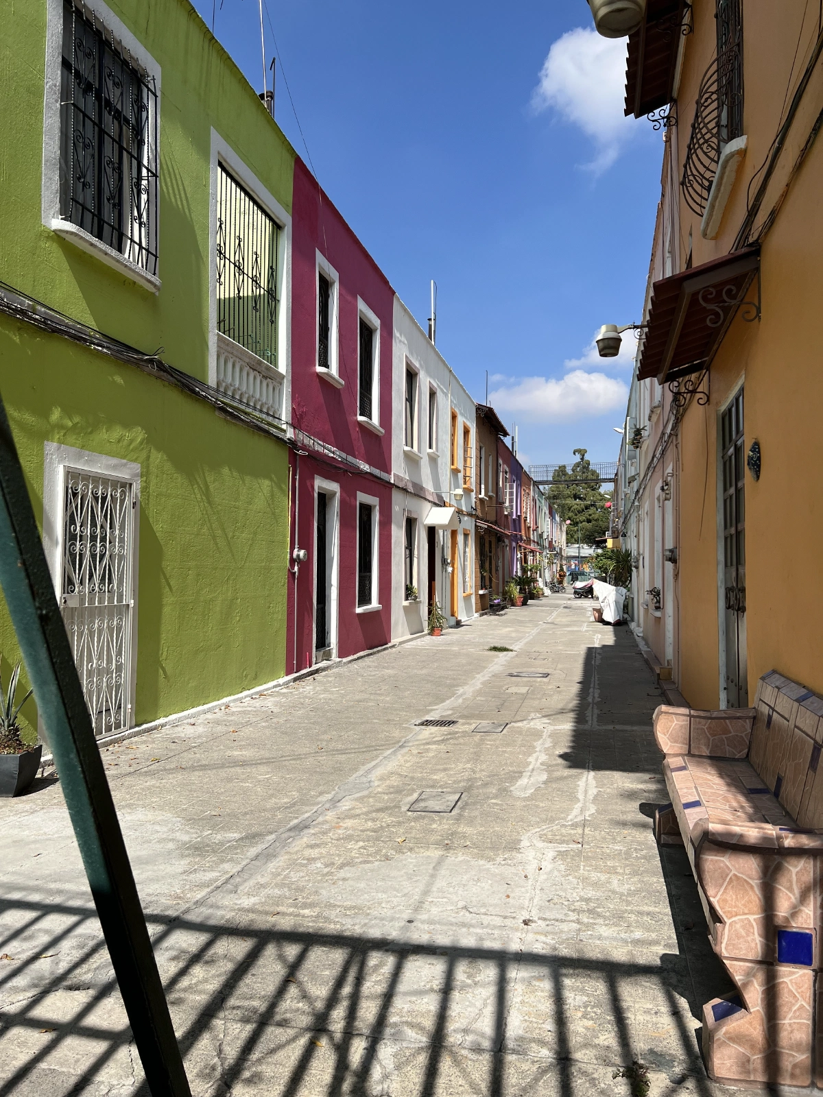 I love how it reminded me of townhouses in the Philippines!