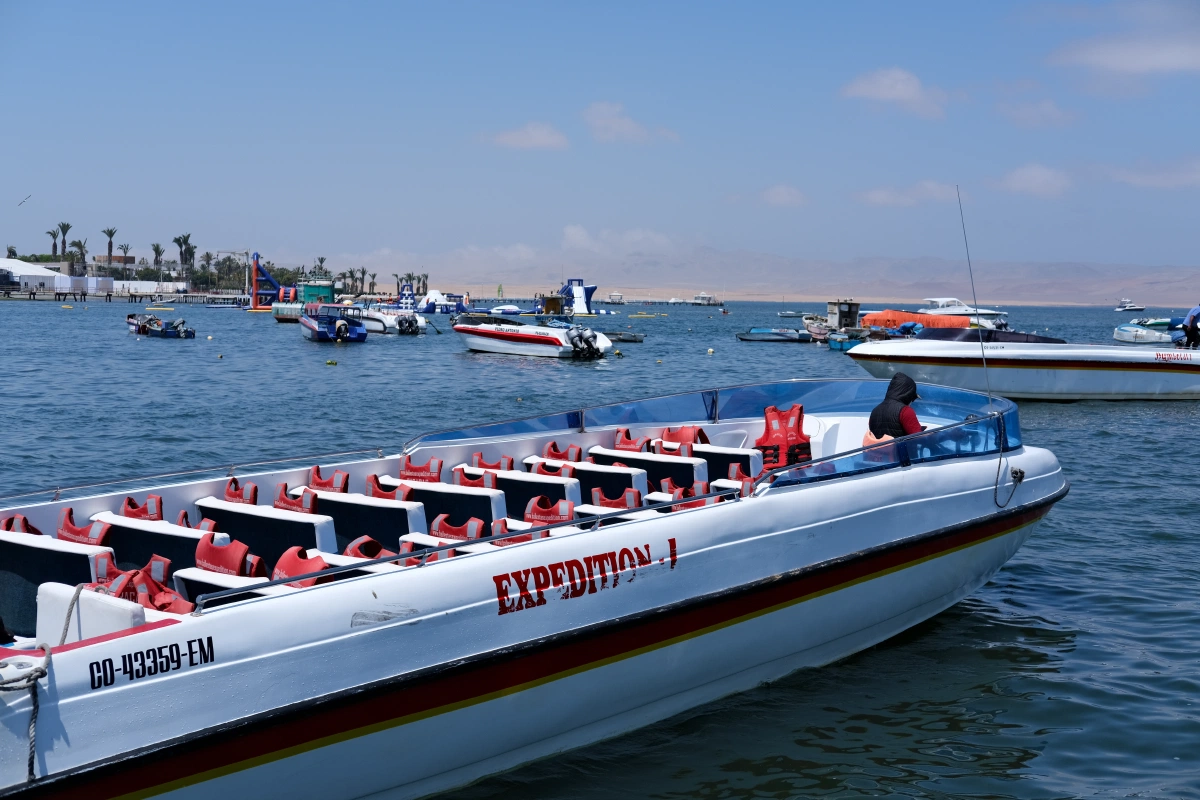 This is the first of two stops for the Peru Hop tour. Paracas is beach town located on the Pacific side of Peru! 